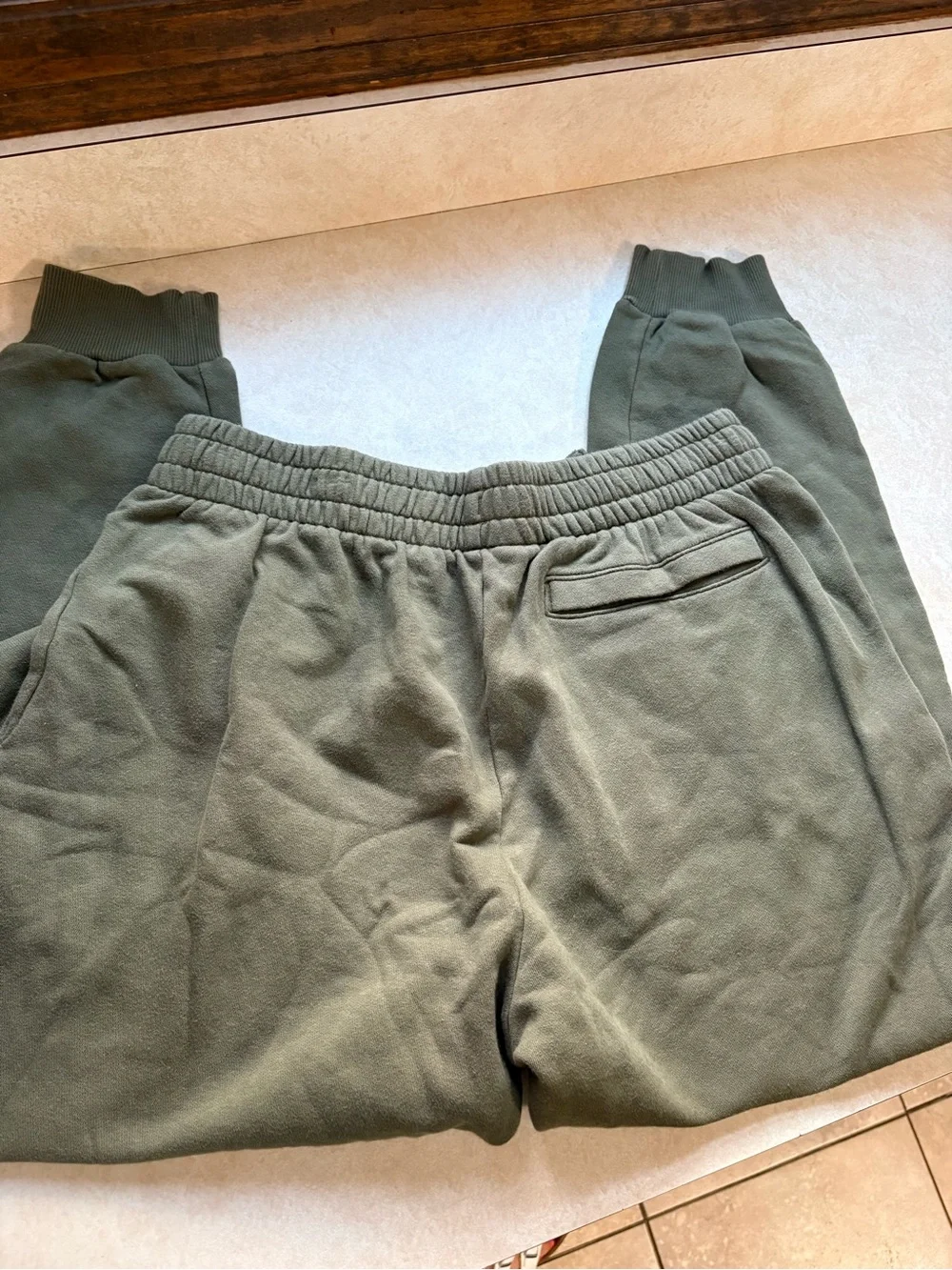 Under Armour men’s joggers